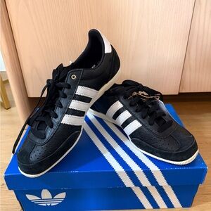 adidas Japan Shoes size 8